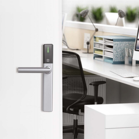 Contrôle d'accès électronique ENiQ® par DOM